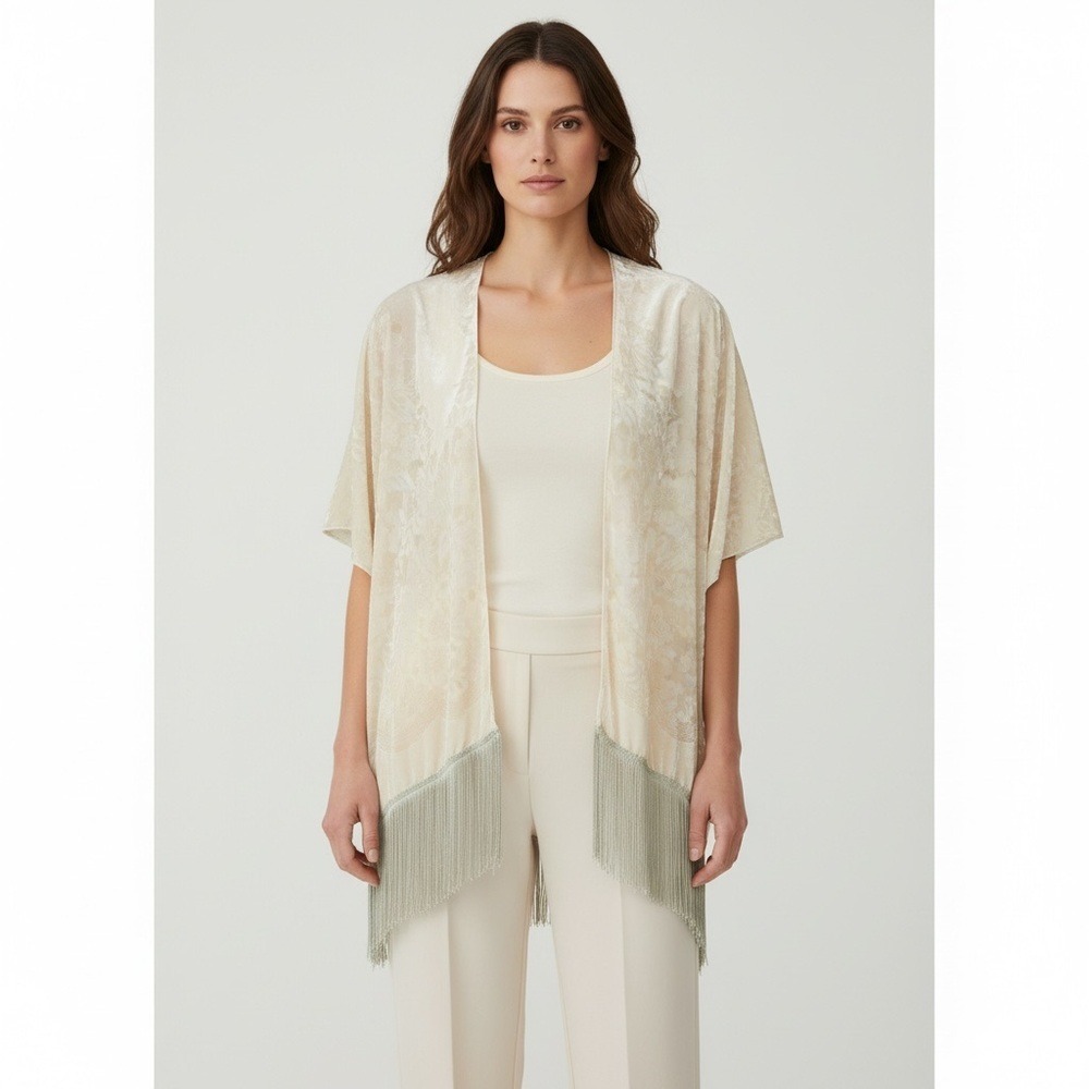 Marcus‎ Adler New York Chic Cream Fringe Women's Cardigan